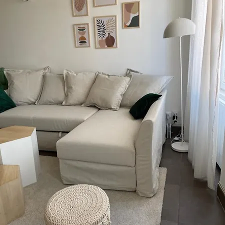 Be My Home - L'Intrepide Lyon