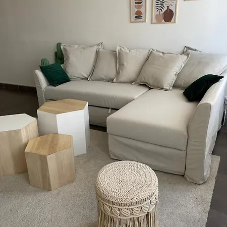 Be My Home - L'Intrepide Apartment *