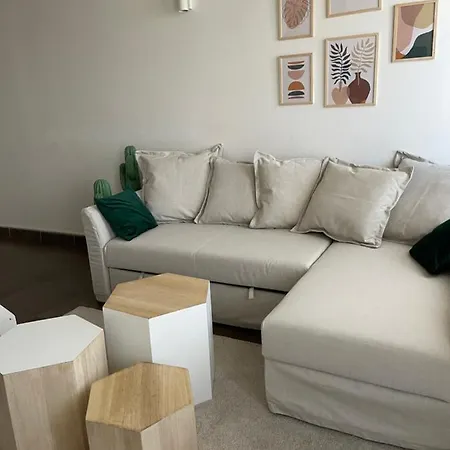 Be My Home - L'Intrepide Apartment *